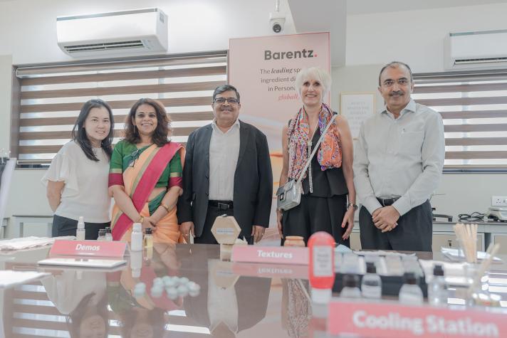 Opening ceremony at Barentz's new lab